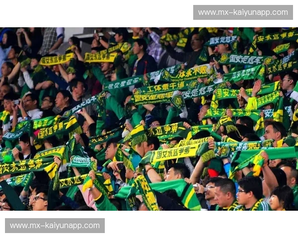 决战天河！2015恒大与国安的巅峰对决，一场载入史册的绿茵史诗